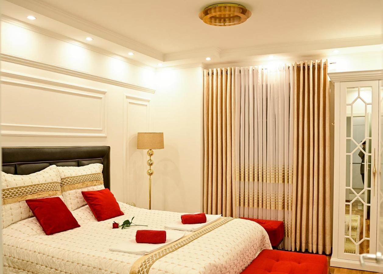 Luxury Apartment Karic Free Parking Tuzla Exteriör bild